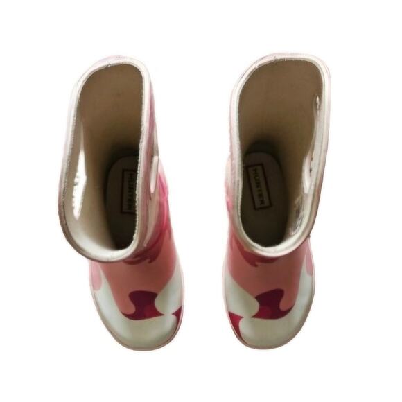 Hunter x Peppa Pig Classic Pull On Rain Boots - Picture 3 of 14